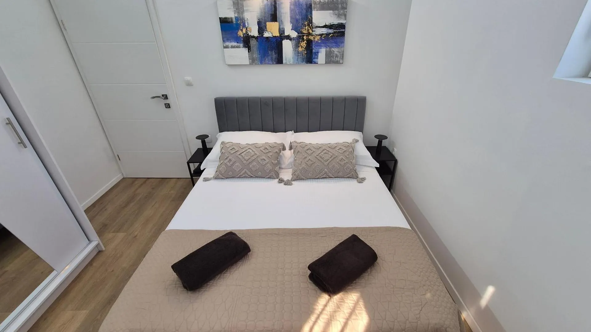Apartment Bailando - Private Parking & Grill Zadar